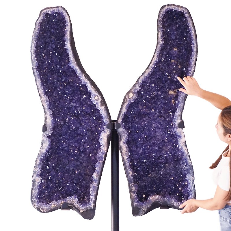 Amethyst Geode Angel Wings - 192kg - Crystal Geode - Divine Decor Co.